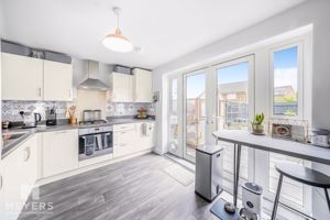 Kitchen - click for photo gallery